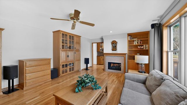 1851 20th Avenue NE, Rochester, MN 55906