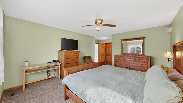 1851 20th Avenue NE, Rochester, MN 55906