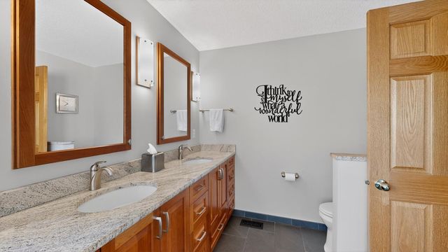 1851 20th Avenue NE, Rochester, MN 55906