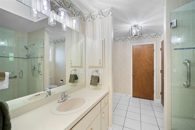 6936 ARBOR OAKS CIRCLE, Bradenton, FL 34209