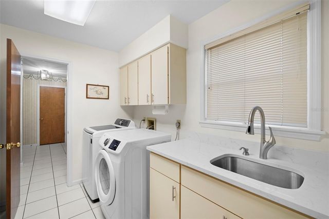 6936 ARBOR OAKS CIRCLE, Bradenton, FL 34209