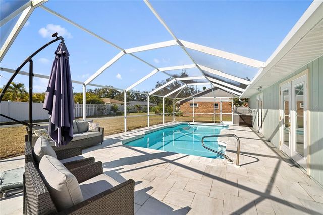 6936 ARBOR OAKS CIRCLE, Bradenton, FL 34209