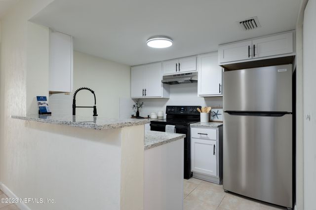 3802 WINDJAMMER Lane, Vilano Beach, FL 32084