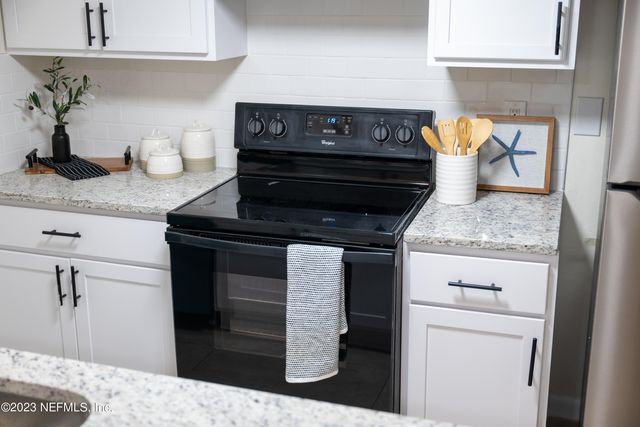 3802 WINDJAMMER Lane, Vilano Beach, FL 32084