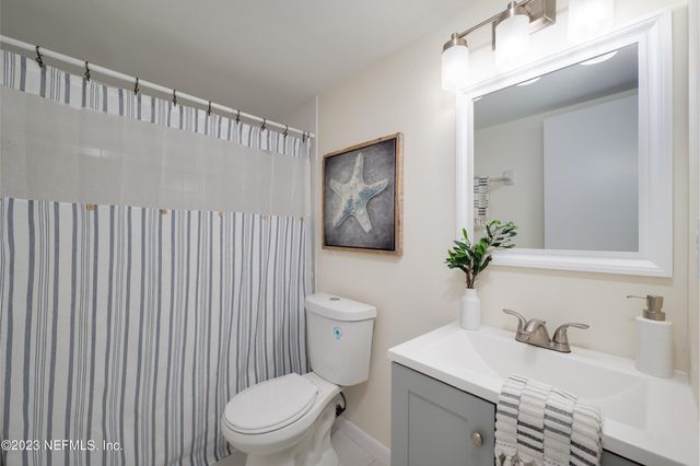 3802 WINDJAMMER Lane, Vilano Beach, FL 32084