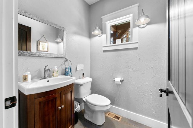 12167 W Farm Road 120, Bois D Arc, MO 65612