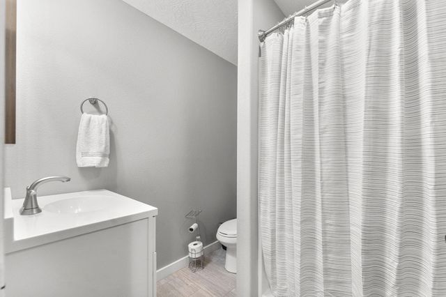 12167 W Farm Road 120, Bois D Arc, MO 65612