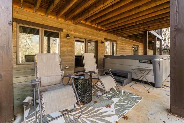 12167 W Farm Road 120, Bois D Arc, MO 65612