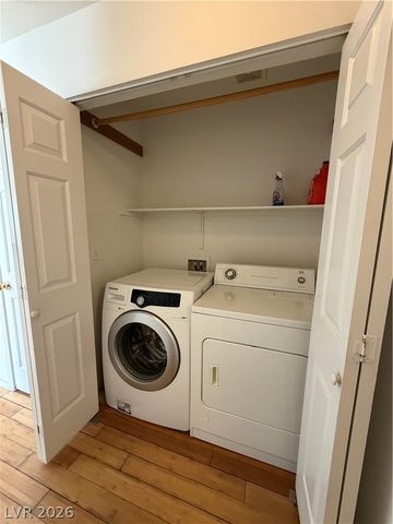 8319 Haven Cove Avenue, Las Vegas, NV 89113