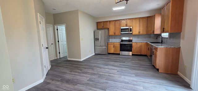 2120 Elderberry Way, Indianapolis, IN 46229
