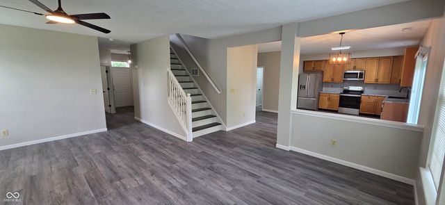 2120 Elderberry Way, Indianapolis, IN 46229