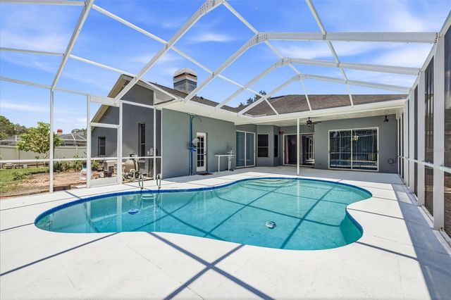 15306 CARROLLTON LANE, Tampa, FL 33624