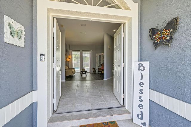 15306 CARROLLTON LANE, Tampa, FL 33624