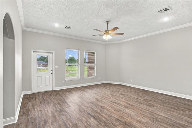 3740 Violet Lane, Sulphur, LA 70665