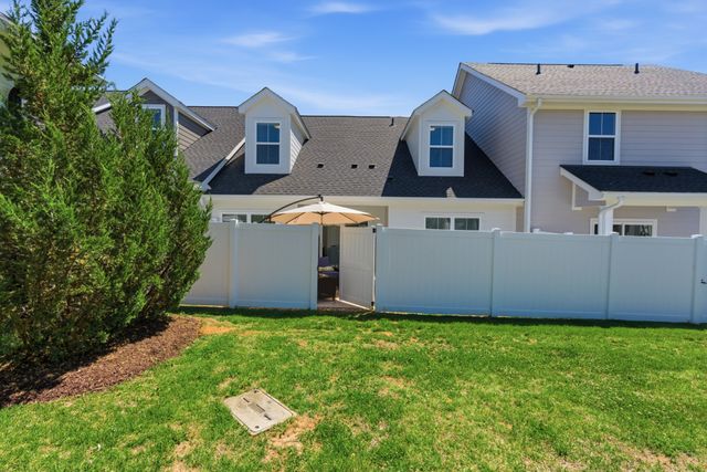 510 Rohan Dr, Murfreesboro, TN 37129