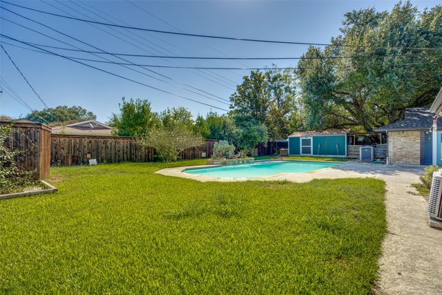 6401 Stonewall Street, Greenville, TX 75402