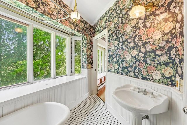 4616 County Road JJ, Black Earth, WI 53515