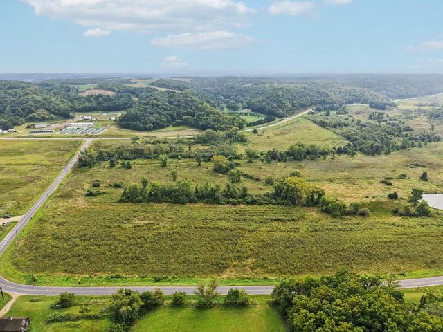 4616 County Road JJ, Black Earth, WI 53515
