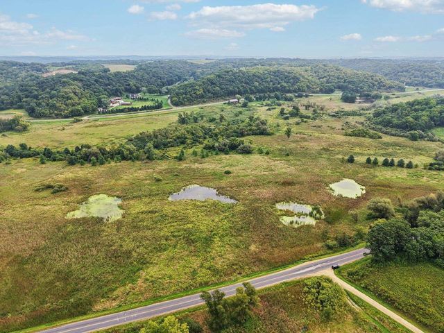 4616 County Road JJ, Black Earth, WI 53515