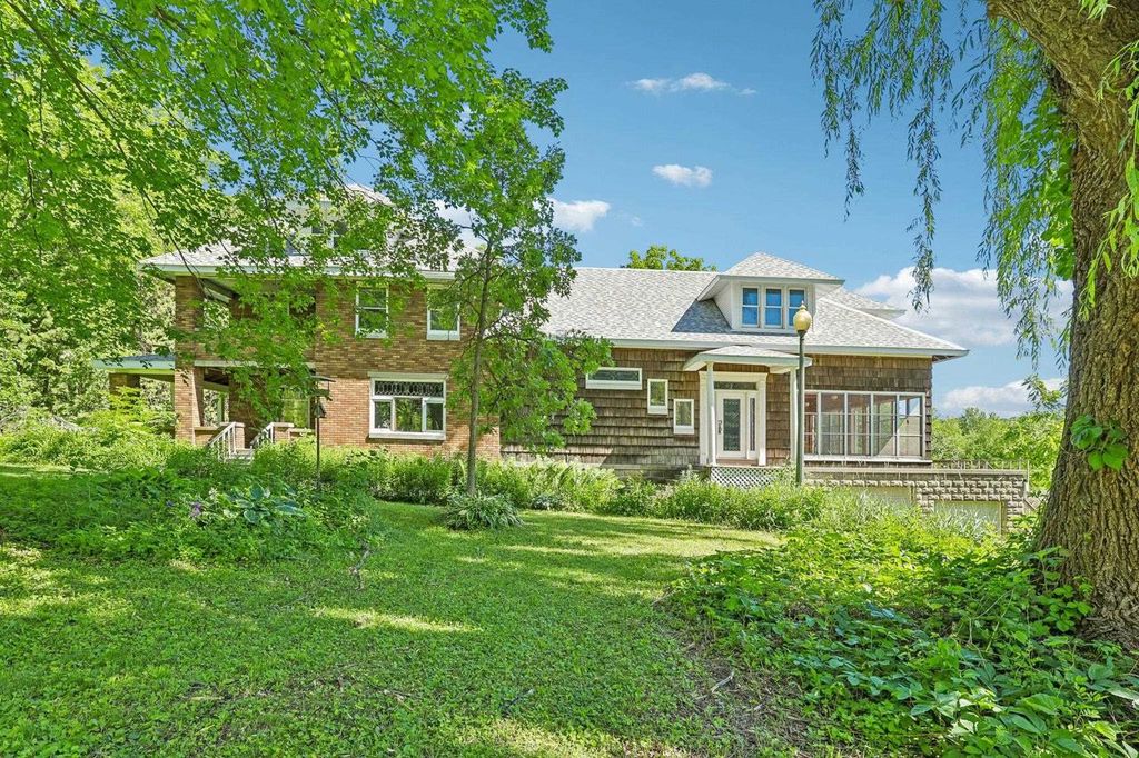 4616 County Road JJ, Black Earth, WI 53515