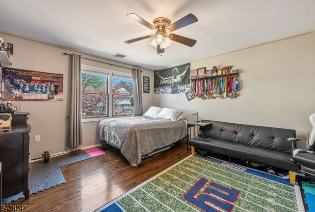 530 5Th Ave, Lyndhurst Twp., NJ 07071