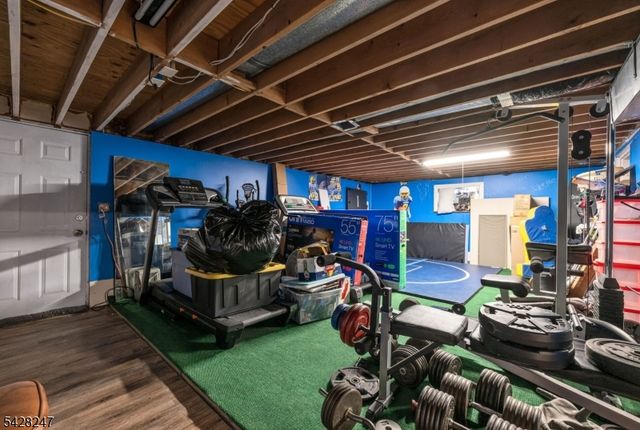 530 5Th Ave, Lyndhurst Twp., NJ 07071
