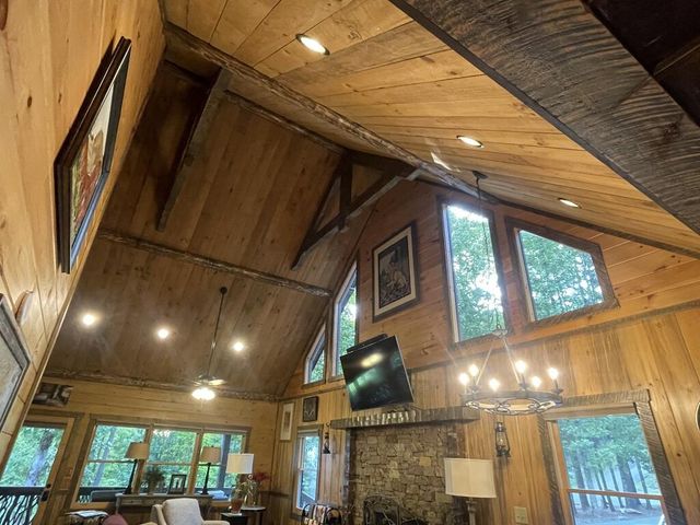 60 Oasis Drive, Blue Ridge, GA 30513