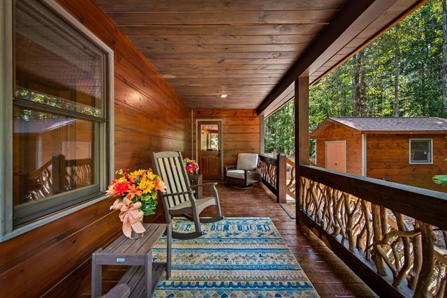 60 Oasis Drive, Blue Ridge, GA 30513