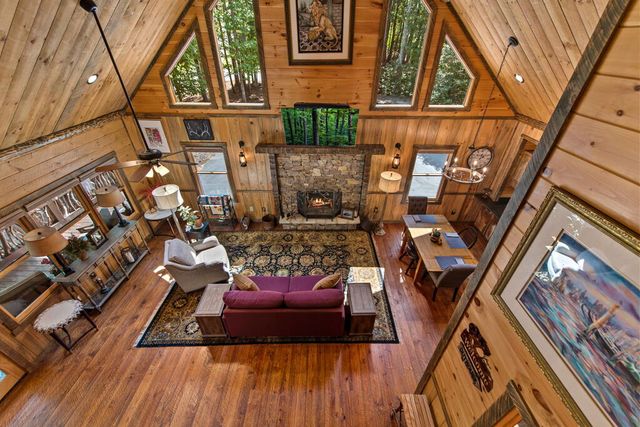 60 Oasis Drive, Blue Ridge, GA 30513