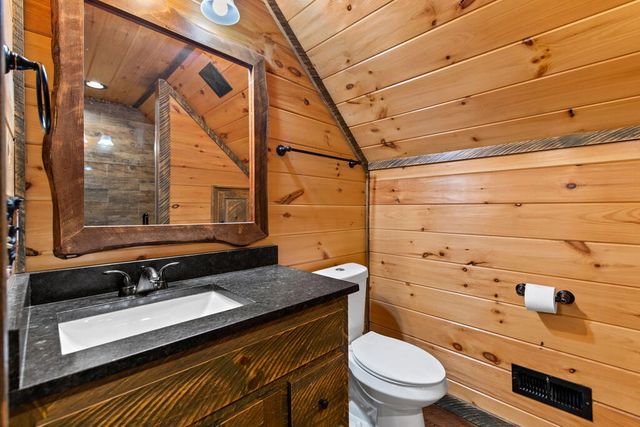 60 Oasis Drive, Blue Ridge, GA 30513