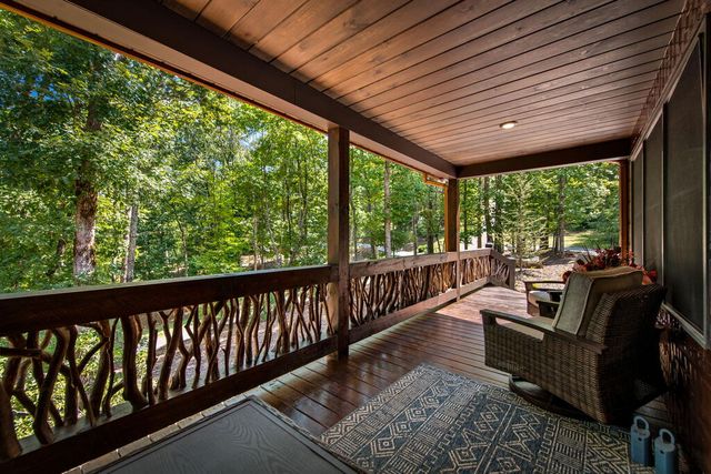 60 Oasis Drive, Blue Ridge, GA 30513