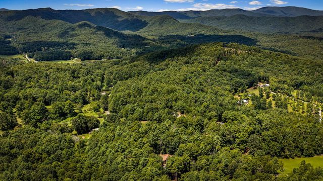 60 Oasis Drive, Blue Ridge, GA 30513