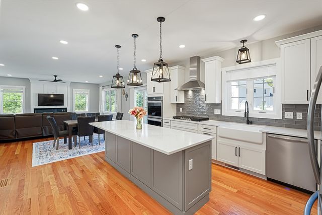 309 Pine Street, Tewksbury, MA 01876