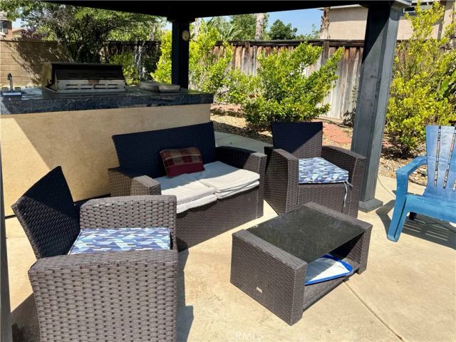 45002 Thalia Lane, Lake Elsinore, CA 92532