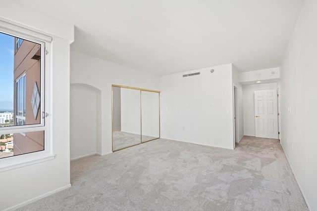 3890 Nobel Drive 1404, San Diego, CA 92122