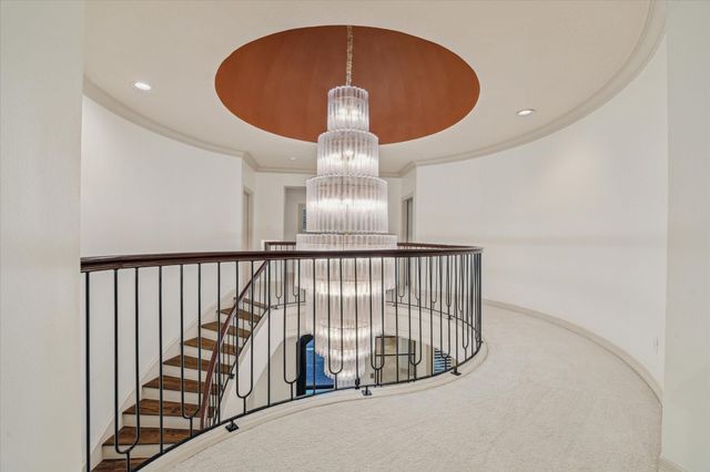 918 Huntington Cove, Houston, TX 77063