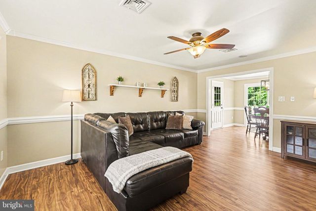 111 BUNKER HILL RD, New Cumberland, PA 17070