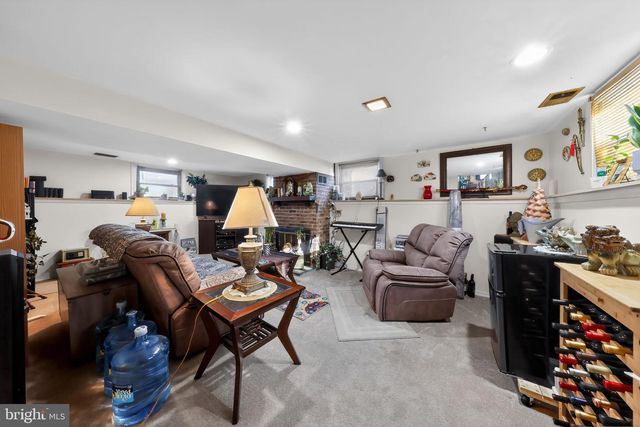 871 BROADFIELD DR, Newark, DE 19713