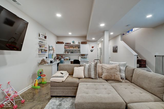 2019 Winthrop Avenue, Indianapolis, IN 46202