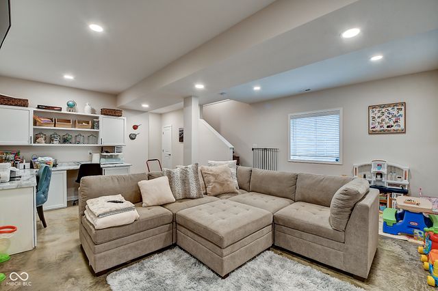 2019 Winthrop Avenue, Indianapolis, IN 46202