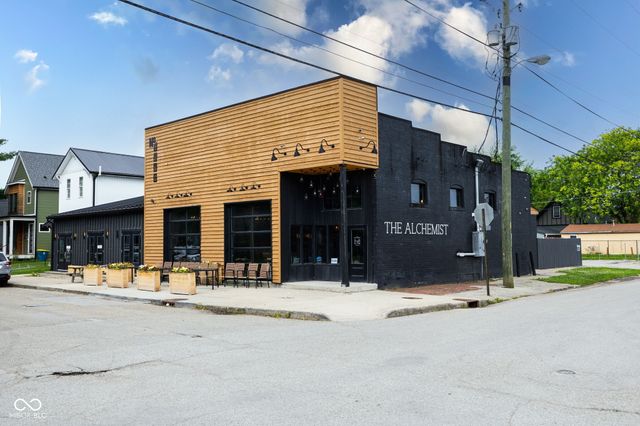 2019 Winthrop Avenue, Indianapolis, IN 46202