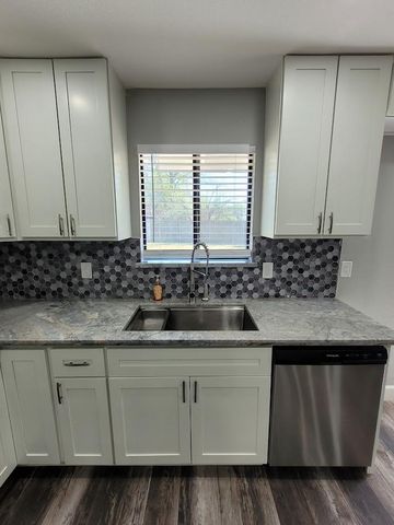 640 Pinedale Ave, Sacramento, CA 95838