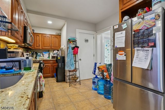 228 Totowa Rd, Totowa Boro, NJ 07512