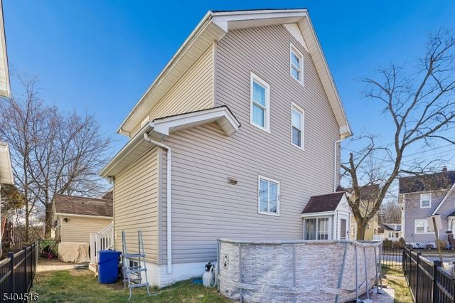 228 Totowa Rd, Totowa Boro, NJ 07512