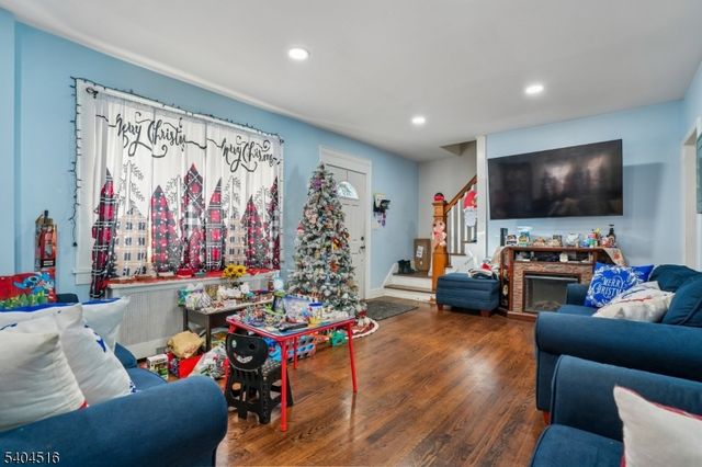 228 Totowa Rd, Totowa Boro, NJ 07512