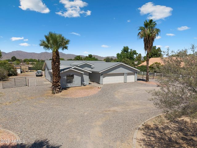 7624 N CITRUS Road, Waddell, AZ 85355
