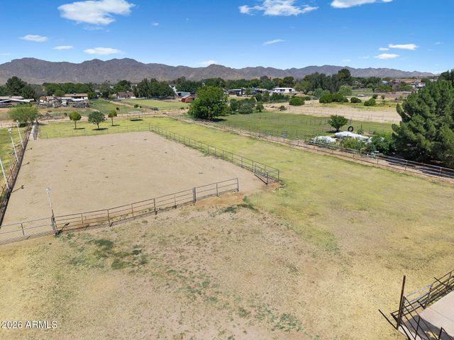 7624 N CITRUS Road, Waddell, AZ 85355
