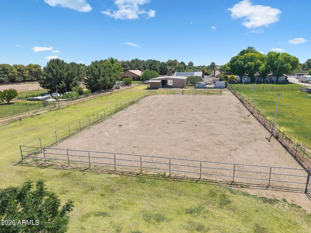 7624 N CITRUS Road, Waddell, AZ 85355