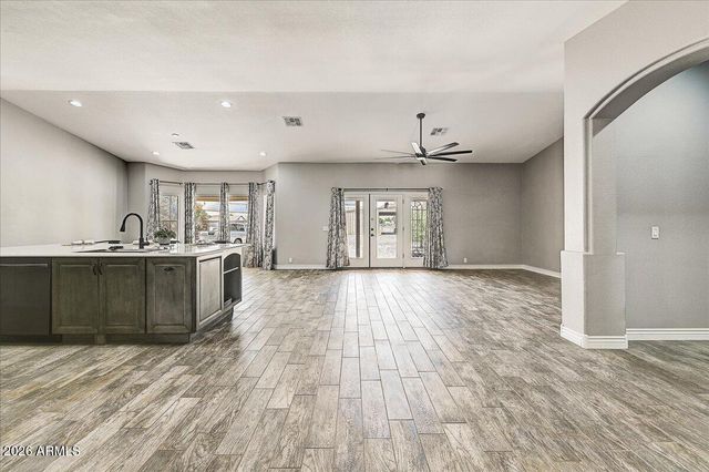 7624 N CITRUS Road, Waddell, AZ 85355