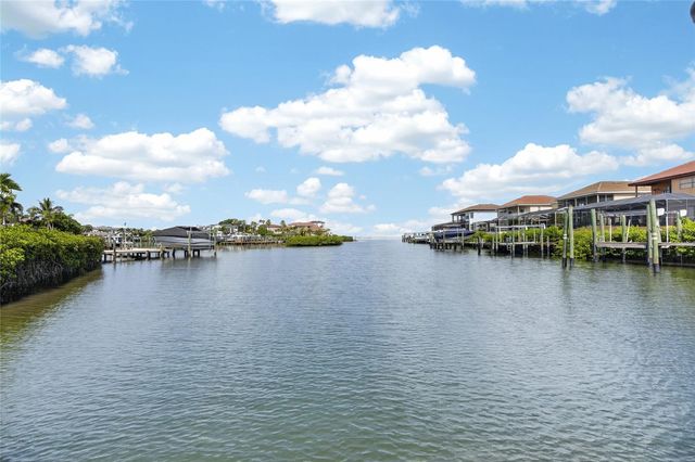 903 CAPRICCIO LANE, Apollo Beach, FL 33572